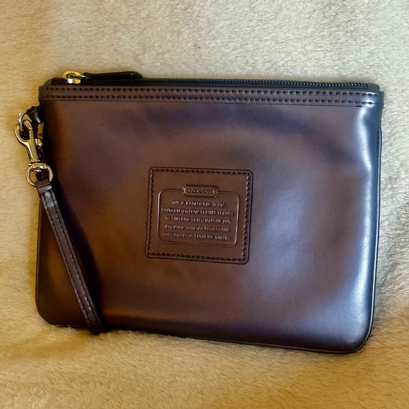 Coach Metallic Purple/ Gray Leather Wristlet Clutch - Picture 2 of 4
